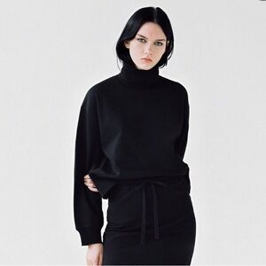 ZARA Black High Neck Sweatshirt Cotton Blend Size S NWT
Description